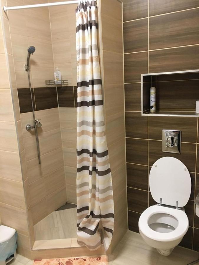 Aranykorona Apartmanhaz 米什科尔茨 外观 照片